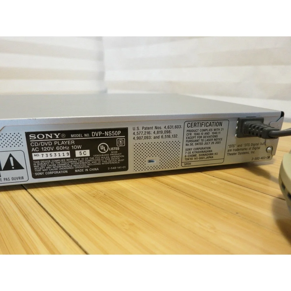 Sony DVP-NS50P DVD - CD Player With OEM Remote - Manual & RCA Cables‎